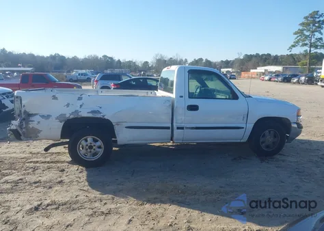 2000 GMC Sierra 1500 Sl z USA, uszkodzony, nr VIN 1GTEC14V3YE242563